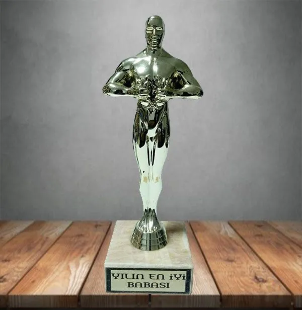 Babalar Gününe Özel Oscar Ödülü