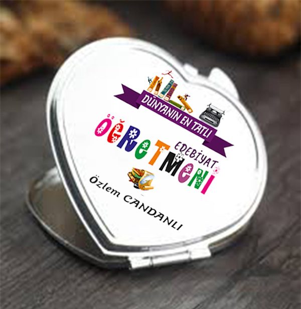 Edebiyat Öğretmeni Makyaj Aynası 1