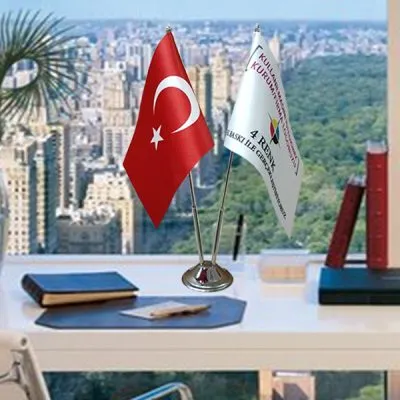 İkili Masa Bayrağı