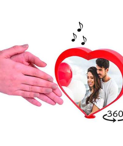 Sese Duyarlı Dönen Müzikli Kalp Çerçeve